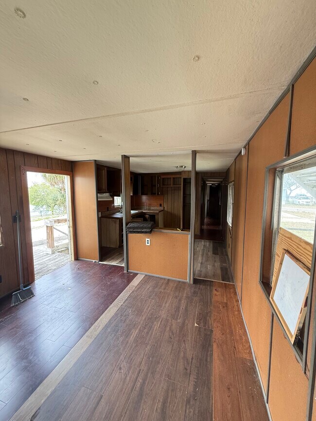 Foto del edificio - 920 Boardwalk Ln