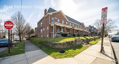 Building Photo - 1484 Summit St
