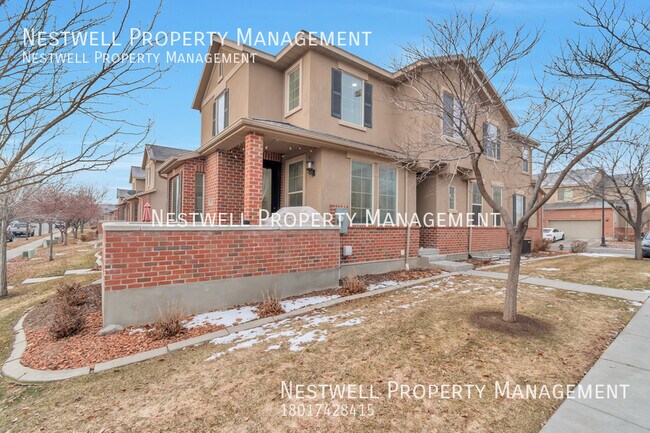 Building Photo - Great 5-bed Townhome in West Valley City