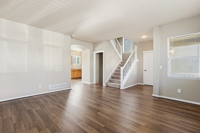 Foto del edificio - $2,245.95, 3 Beds - 3.5 Bath, Single Family Home in Colorado Springs with 2 Car Attached Garage!