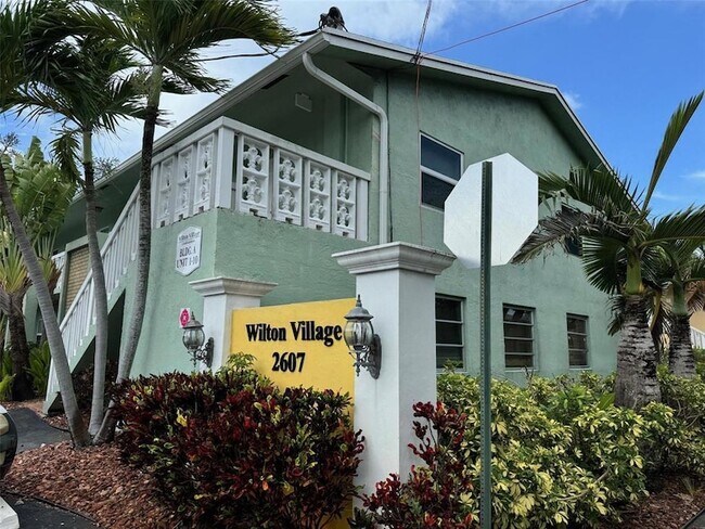 Foto del edificio - 2607 NE 8th Ave
