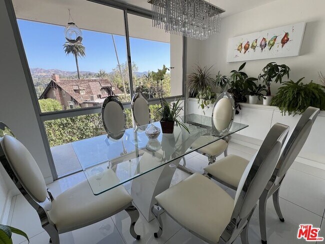 Foto del edificio - 201 Ocean Ave Ext