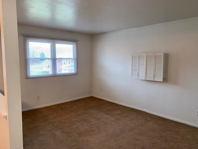 Building Photo - 152 Lynwood Manor
