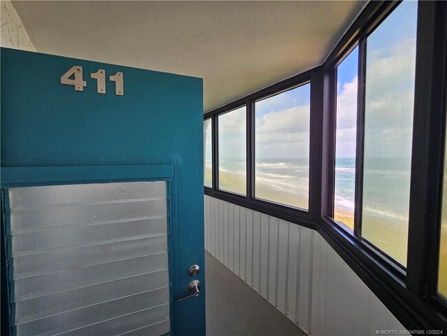 Foto del edificio - 1357 NE Ocean Blvd