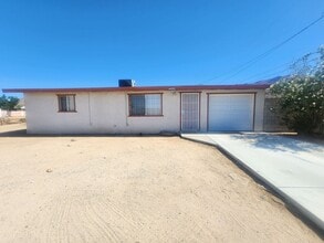 Building Photo - 72649 Sullivan Rd