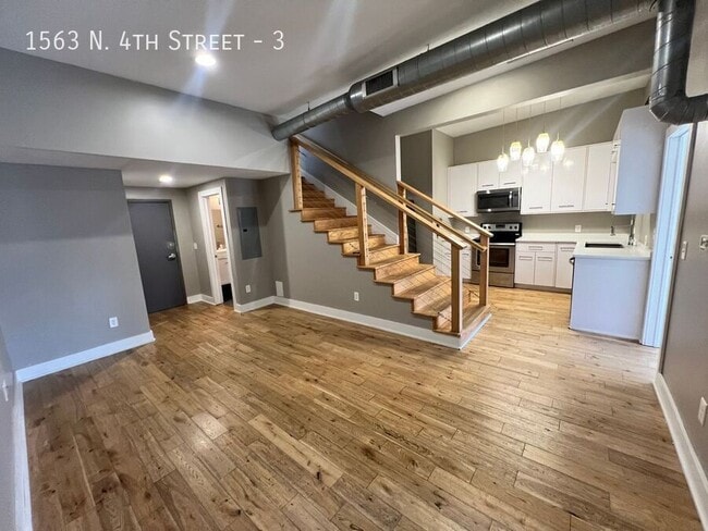 Building Photo - 1563 N 4th St