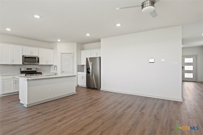 Foto del edificio - 530 Wilshire Rd