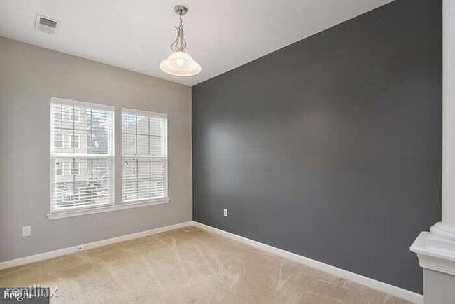 Building Photo - 5301 Wyndholme Cir