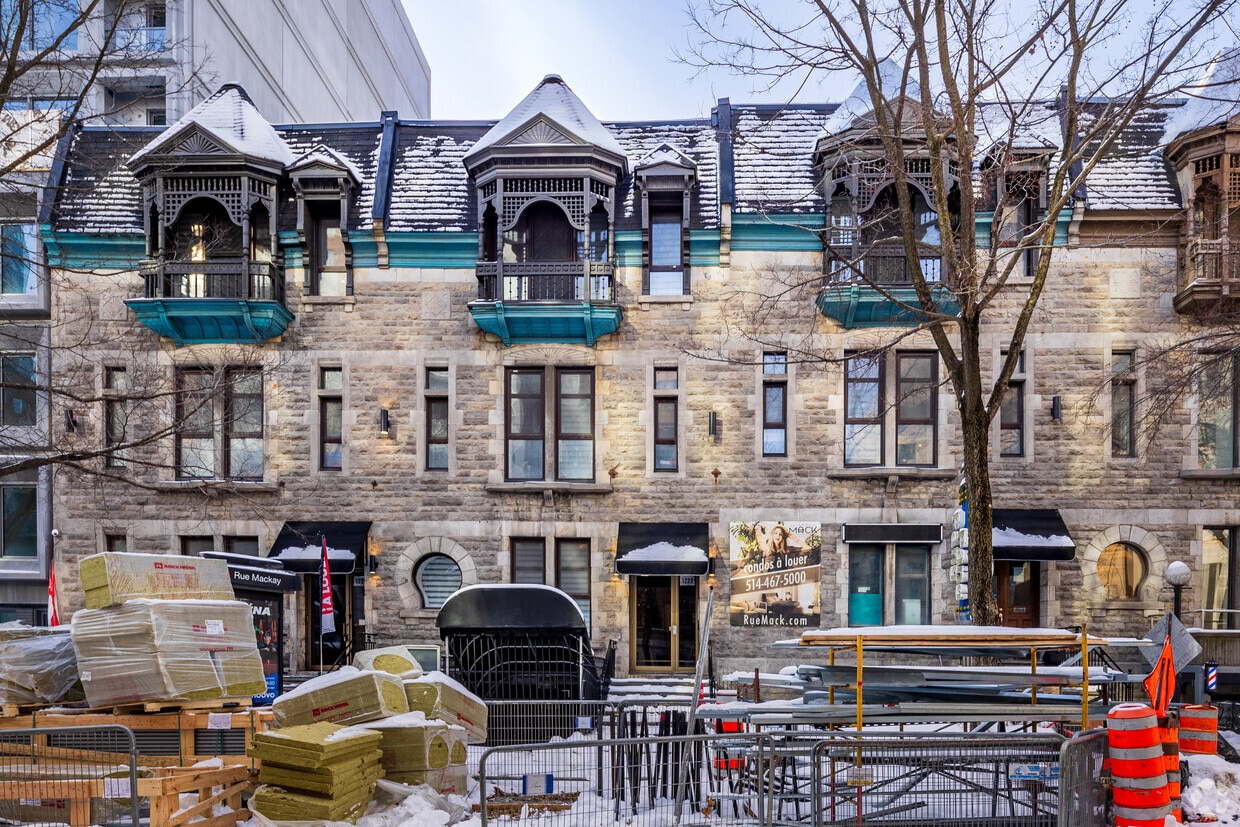 Building Photo - 1220-1226 Rue Mackay