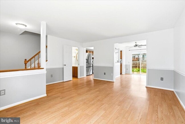 Building Photo - 5735 Sunset View Ln