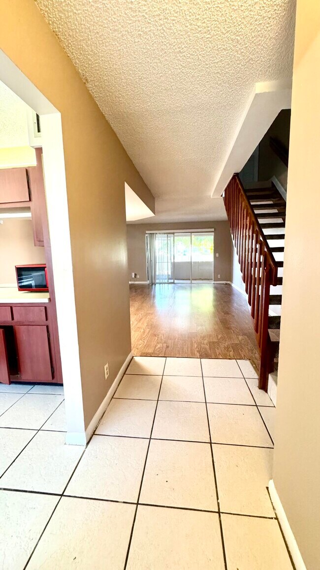 Building Photo - 3700 Savoy Ln