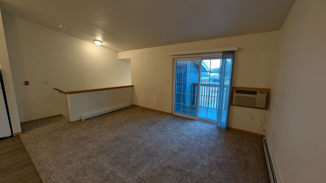 Building Photo - Riverwood Apartments - Mauston WI