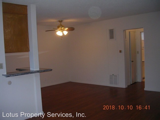 Building Photo - 1307 Tamarind Ave