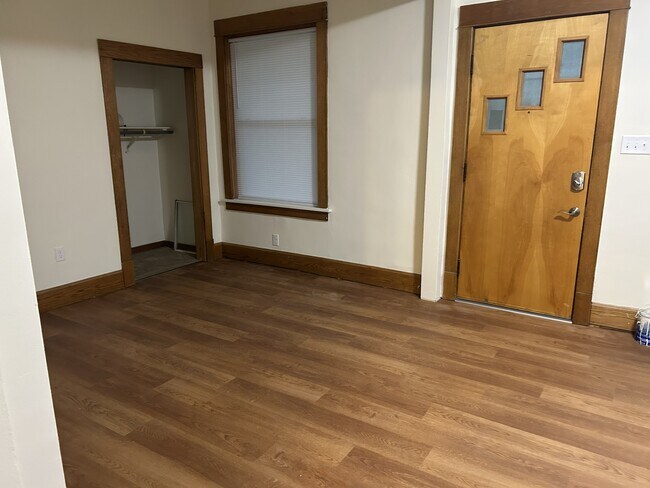 Foto del edificio - 2060 Summit Ave