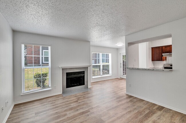 Foto del edificio - Covington Creek Apartment