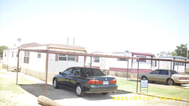 Primary Photo - 400 W Weidel St