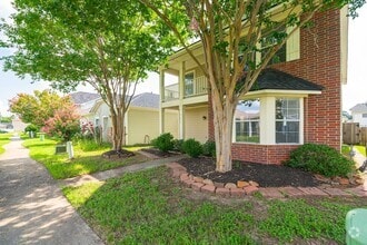 Building Photo - 21815 Grassy Hill Ln