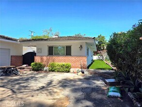 Building Photo - 3421 Palos Verdes Dr N