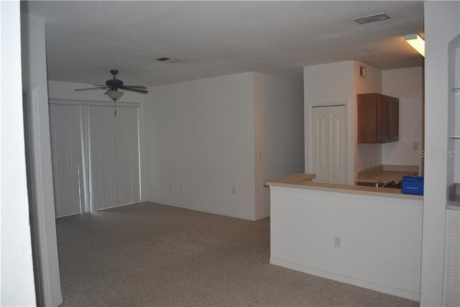 Building Photo - 5713 Legacy Crescent Pl