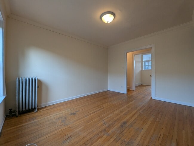 Building Photo - 2334.5 N Spaulding Ave