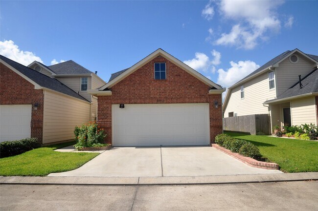 Foto del edificio - 20913 Sunrise Pine View Ln