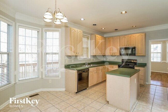 Foto del edificio - 29 Holly Springs Ln