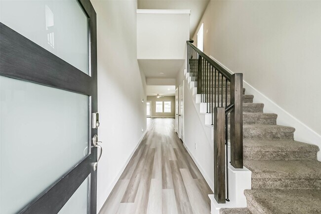 Foto del edificio - 18602 Etta Pnes Cir