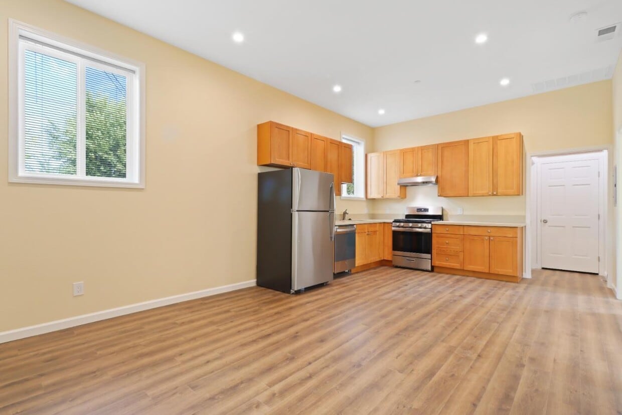 134 Pine St, Redwood City, CA 94063 Condo for Rent in Redwood City