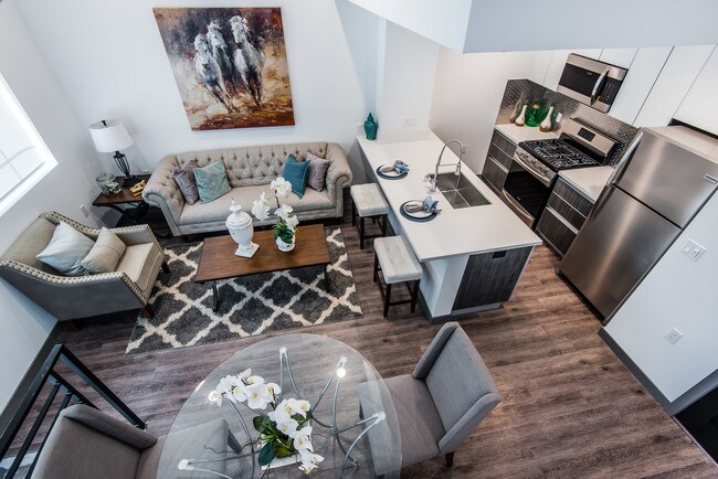 Foto del edificio - ST Townhomes at Slauson
