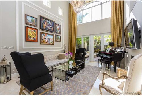 Foto del edificio - 19464 39th Ave