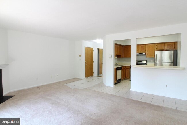 Building Photo - 118 Acadia Ct