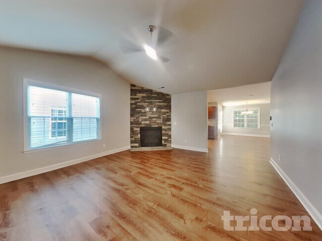 Building Photo - 5433 Misty Hill Cir