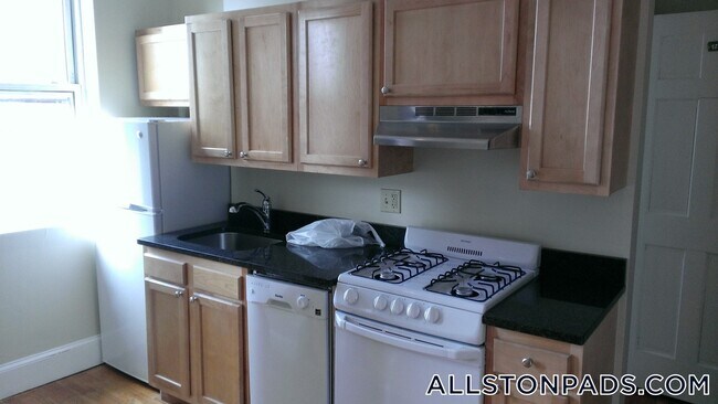 Foto del edificio - 1197 Commonwealth Ave