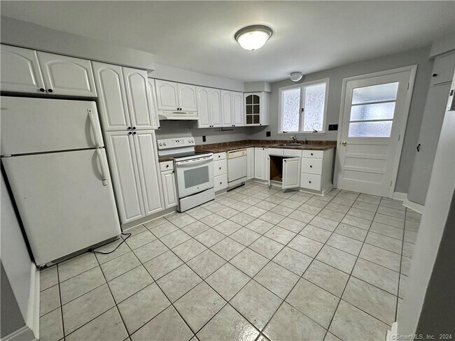 Building Photo - 5 Sterling Pl
