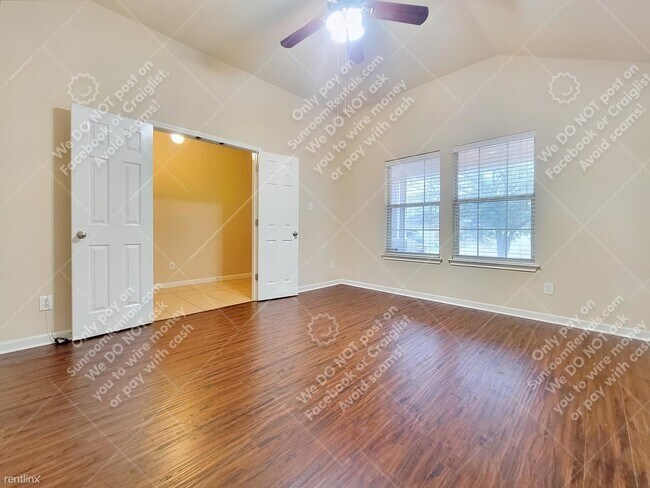 Foto del edificio - 3 br, 2 bath House - 18600 Sandy Bottom Dr