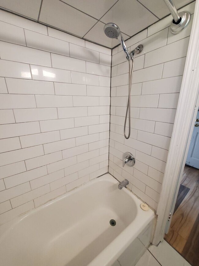 Foto del edificio - 2636 N Buffum St