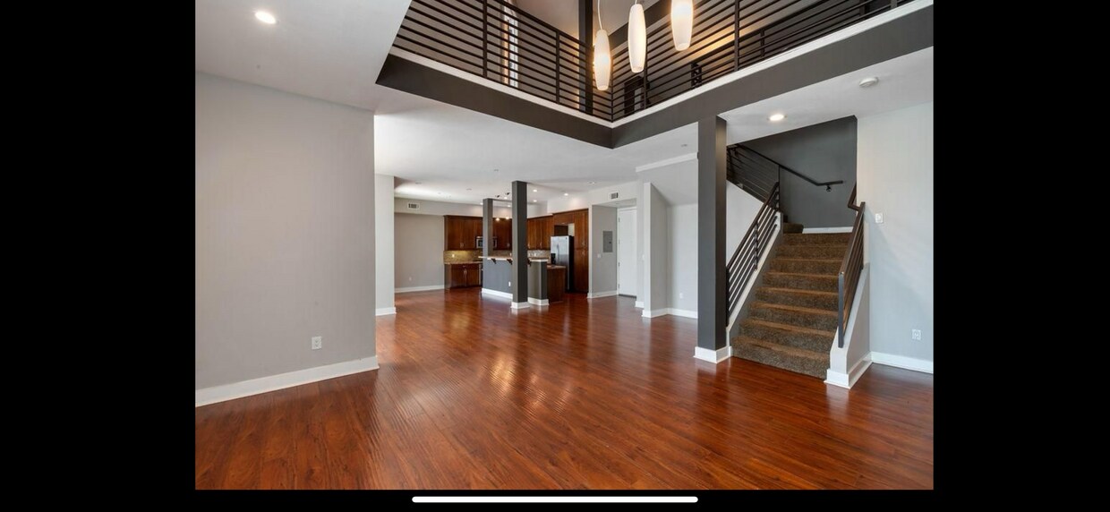 Primary Photo - 575 Elm Ave