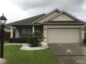 Building Photo - 8776 Bradfield Dr