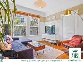 Building Photo - 384 Elizabeth St