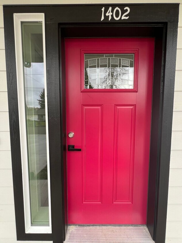 Foto principal - 1402 NE 1st Street