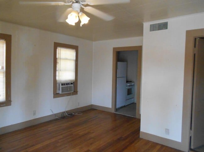 Building Photo - 2324 14th St