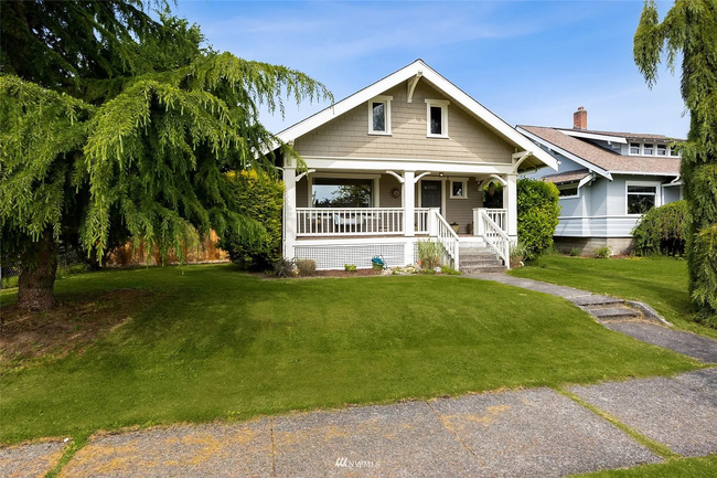 Building Photo - Beautiful, Spacious Tacoma Home! Apply today!