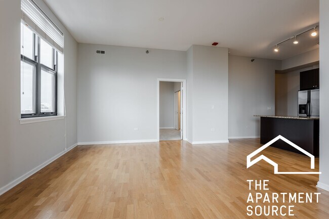 Foto del edificio - 1464 S Michigan Ave