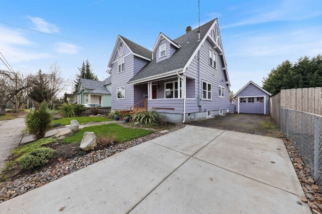 Foto del edificio - 3 Bedroom, 2.5 Bathroom Home with Exquisite Design