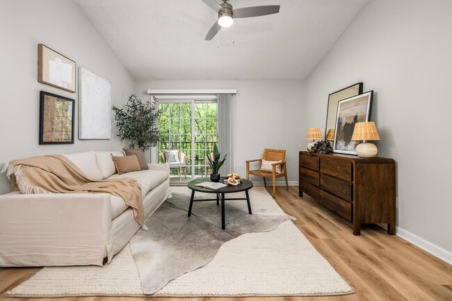 Building Photo - Saddlebrook Apartments