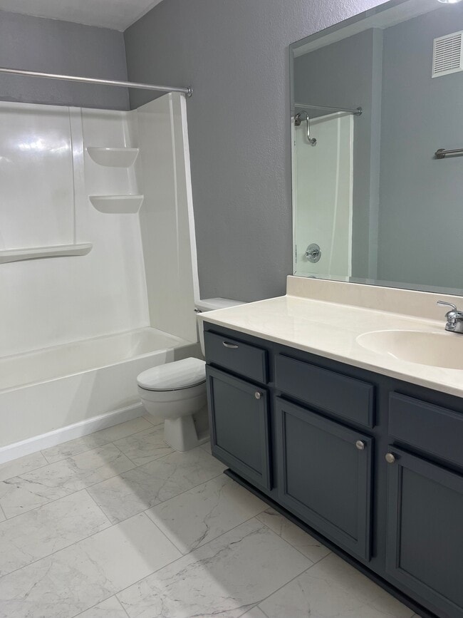 Building Photo - 12023 Alta Carmel Ct