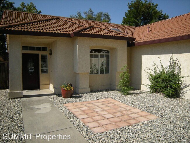 Building Photo - 3 br, 2 bath House - 272 Sungate Court