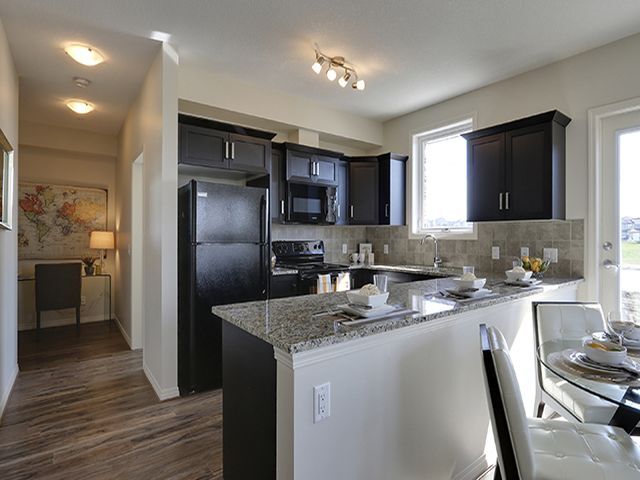 Photo de l'intérieur - Airdrie Place Apartments