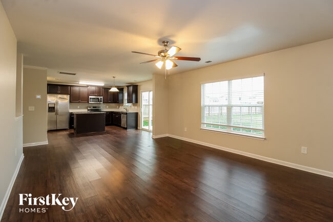 Building Photo - 654 Affirmed Dr