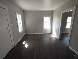 Building Photo - 407 N Clayton Ave